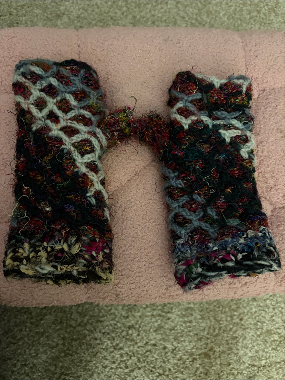 Multicolor Textured Knit Fingerless Gloves